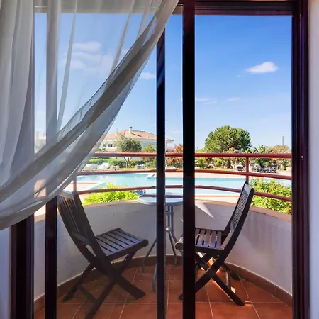 2 Bedroom With Pool View - Dourada Apartamento Alvor